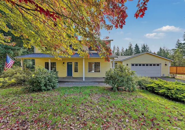 Photo 1 of Single family home for sale at 221 195 Avenue SW, Lakebay, WA 98349 | MLS# NWM2594873 | Listing updated on 2026-10-17