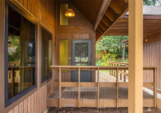 Photo 3 of Sale Pending at 3707 Magrath Rd, Bellingham, WA 98226 | MLS# NWM2594875 | Listing updated on 2026-10-21