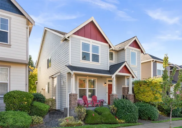 Photo 3 of Single family home for sale at 3112 Highlands Blvd, Puyallup, WA 98372 | MLS# NWM2594884 | Listing updated on 2026-10-23