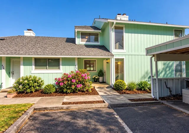 Condo for sale at 834 N Canterbury Ct #303, Sequim, WA 98382 | MLS# NWM2594890