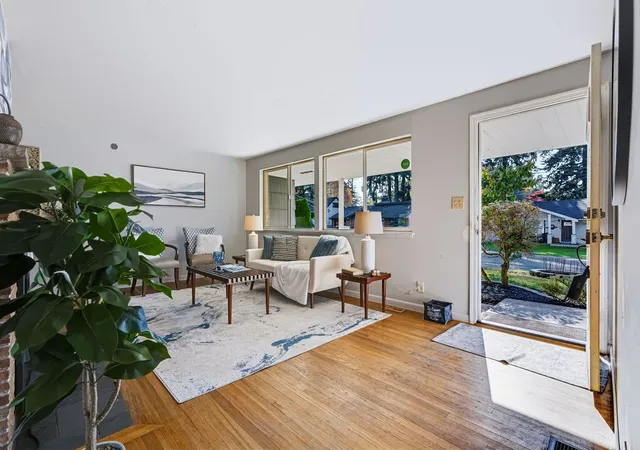 Photo 2 of Single family home for sale at 1204 N 172nd Street, Shoreline, WA 98133 | MLS# NWM2594897 | Listing updated on 2026-10-27