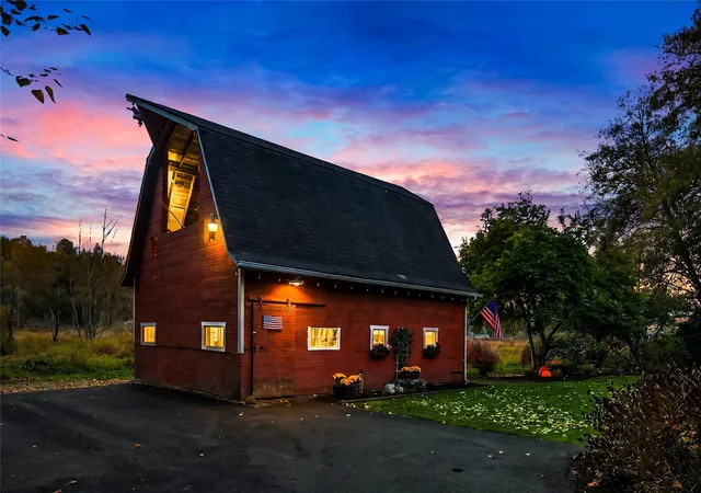 Photo 1 of Single family home for sale at 17929 SE May Valley Rd, Renton, WA 98059 | MLS# NWM2594905 | Listing updated on 2026-10-26