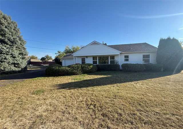 Photo 1 of Single family home for sale at 100 Hill Rd, Walla Walla, WA 99362 | MLS# NWM2594922 | Listing updated on 2026-10-18