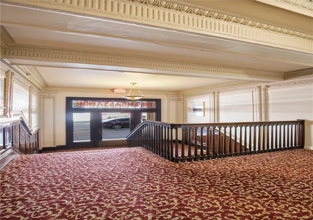 Photo 4 of Condo for sale at 505 E Denny Way #A305, Seattle, WA 98122 | MLS# NWM2594923 | Listing updated on 2026-10-20