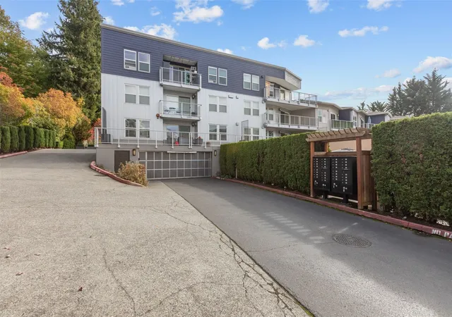Photo 1 of Condo for sale at 11920 98th Avenue Ne #301, Kirkland, WA 98034 | MLS# NWM2594979 | Listing updated on 2026-10-18