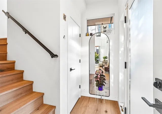 Photo 3 of Townhouse for sale at 916 NW 56th Street #G, Seattle, WA 98107 | MLS# NWM2594997 | Listing updated on 2026-10-24