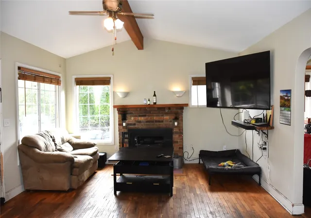 Photo 4 of Single family home for sale at 819 Turner Ave, Shelton, WA 98584 | MLS# NWM2595003 | Listing updated on 2026-10-20