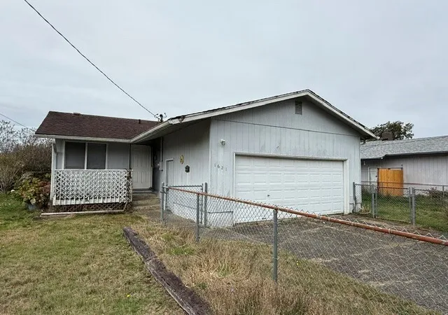 Photo 1 of Single family home for sale at 1621 Harding Rd, Aberdeen, WA 98520 | MLS# NWM2595006 | Listing updated on 2026-10-24