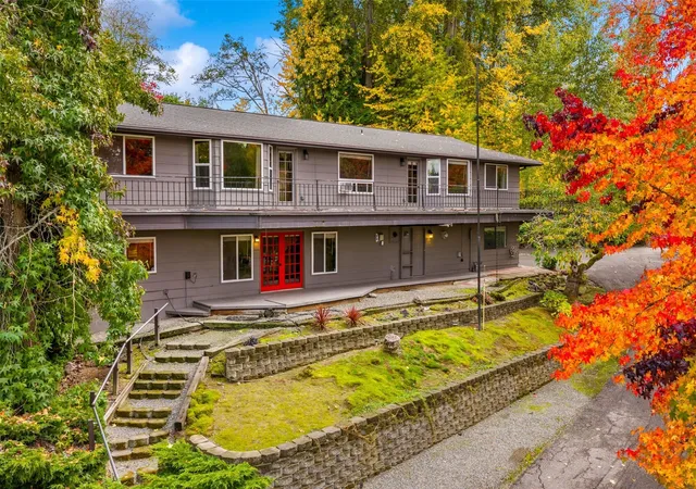Photo 1 of Single family home for sale at 1531 Vista Dr, Puyallup, WA 98372 | MLS# NWM2595021 | Listing updated on 2026-10-29