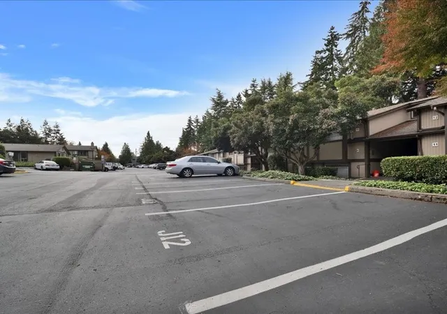 Photo 3 of Condo for sale at 4727 176th Street SW #J12, Lynnwood, WA 98037 | MLS# NWM2595026 | Listing updated on 2026-10-18