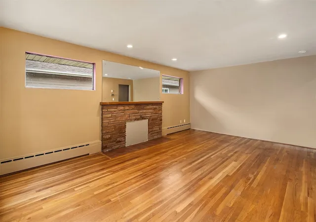 Photo 2 of Single family home for sale at 1710 Baker Ave, Everett, WA 98201 | MLS# NWM2595027 | Listing updated on 2026-10-21