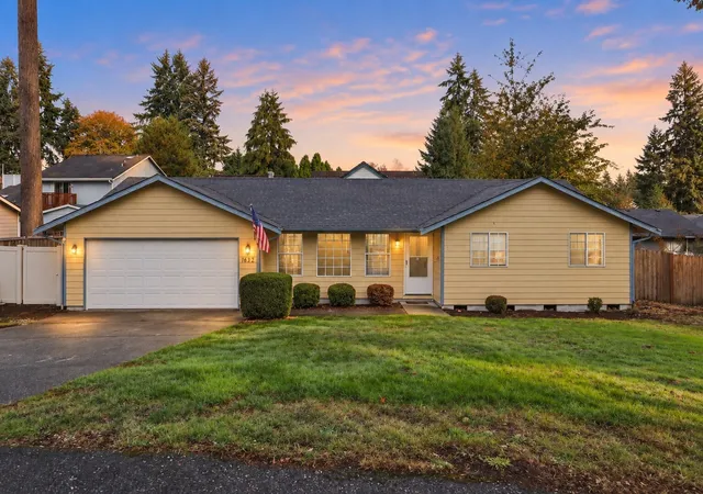 Single family home for sale at 1632 Carpenter Ct SE, Lacey, WA 98503 | MLS# NWM2595045
