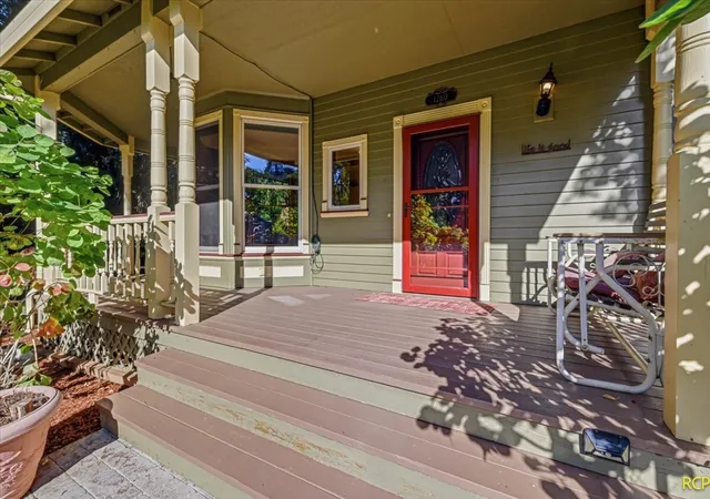 Photo 3 of Sale Pending at 1260 NW 46th Street, Vancouver, WA 98663 | MLS# NWM2595050 | Listing updated on 2026-10-29