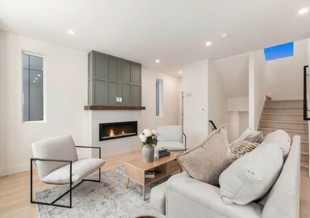 Photo 3 of Single family home for sale at 11227 Dayton Ave N, Seattle, WA 98133 | MLS# NWM2595065 | Listing updated on 2026-10-16
