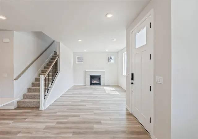Photo 3 of Single family home for sale at 2137 Maple St, Wenatchee, WA 98801 | MLS# NWM2595068 | Listing updated on 2026-10-21