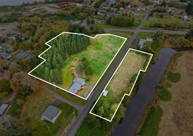 Photo 1 of Single family home for sale at 602 Harrison St N, Raymond, WA 98577 | MLS# NWM2595082 | Listing updated on 2026-10-17