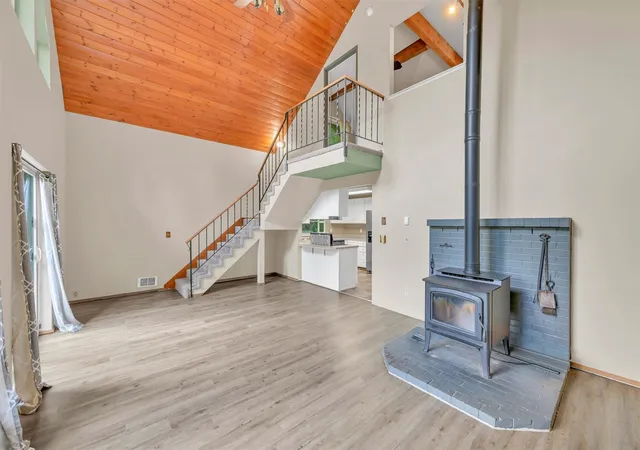 Photo 1 of Single family home for sale at 4511 Murphy Dr NW, Gig Harbor, WA 98335 | MLS# NWM2595093 | Listing updated on 2026-10-21
