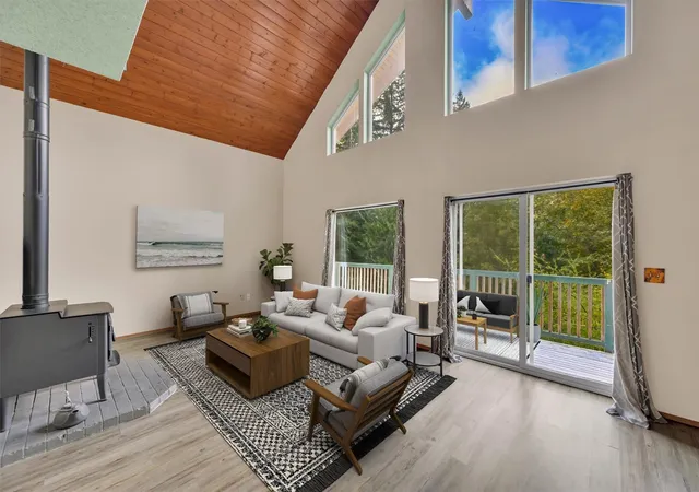 Photo 3 of Single family home for sale at 4511 Murphy Dr NW, Gig Harbor, WA 98335 | MLS# NWM2595093 | Listing updated on 2026-10-21