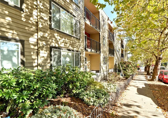 Condo for sale at 840 NE 125th Street #203, Seattle, WA 98125 | MLS# NWM2595097