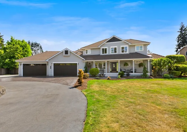 Photo 2 of Single family home for sale at 831 21st Street Nw, Puyallup, WA 98371 | MLS# NWM2595106 | Listing updated on 2026-10-26