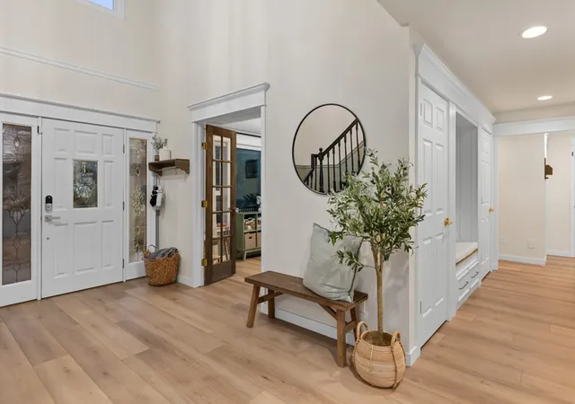 Photo 4 of Single family home for sale at 831 21st Street NW, Puyallup, WA 98371 | MLS# NWM2595106 | Listing updated on 2026-10-26