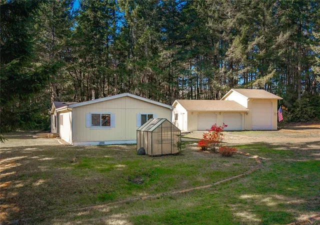 Photo 3 of Single family home for sale at 20226 26th Street Sw, Lakebay, WA 98349 | MLS# NWM2595109 | Listing updated on 2026-10-22