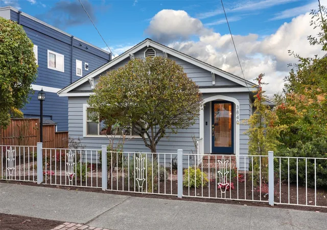 Photo 1 of Single family home for sale at 3840 34th Avenue Sw, Seattle, WA 98126 | MLS# NWM2595136 | Listing updated on 2026-10-26
