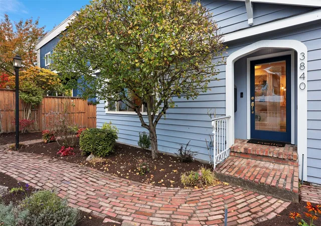 Photo 3 of Single family home for sale at 3840 34th Avenue Sw, Seattle, WA 98126 | MLS# NWM2595136 | Listing updated on 2026-10-26