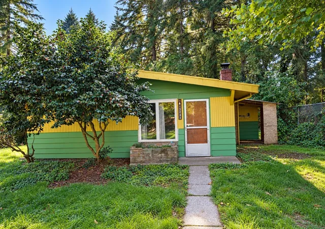 Photo 1 of Single family home for sale at 13239 166th Avenue Se, Renton, WA 98059 | MLS# NWM2595159 | Listing updated on 2026-10-21