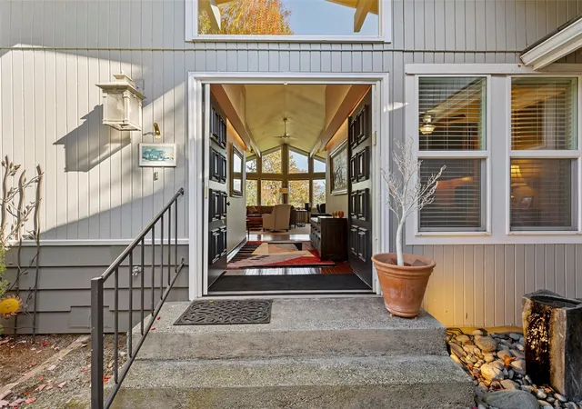 Photo 3 of Single family home for sale at 16994 Obstruction Dr, Burlington, WA 98233 | MLS# NWM2595173 | Listing updated on 2026-10-23