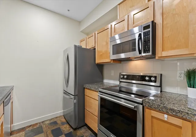 Photo 4 of Condo for sale at 300 110th Avenue NE #207, Bellevue, WA 98004 | MLS# NWM2595180 | Listing updated on 2026-10-21