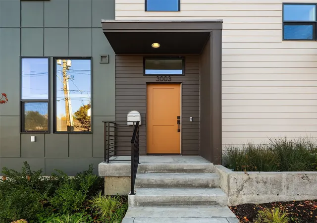 Photo 1 of Townhouse for sale at 3003 S Dakota St, Seattle, WA 98108 | MLS# NWM2595203 | Listing updated on 2026-10-22