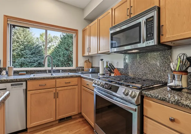 Photo 4 of Single family home for sale at 20410 80th Avenue NE, Bothell, WA 98028 | MLS# NWM2595212 | Listing updated on 2026-10-26