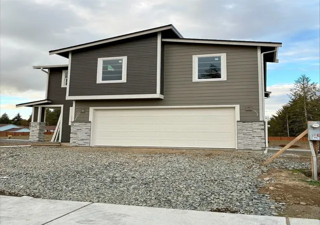 Photo 1 of Condo for sale at 2315 128th Place Se #27, Everett, WA 98208 | MLS# NWM2595223 | Listing updated on 2026-10-27