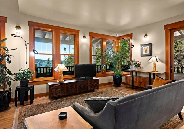 Photo 4 of Single family home for sale at 631 Maple Hts Rd, Camano Island, WA 98282 | MLS# NWM2595235 | Listing updated on 2026-10-24