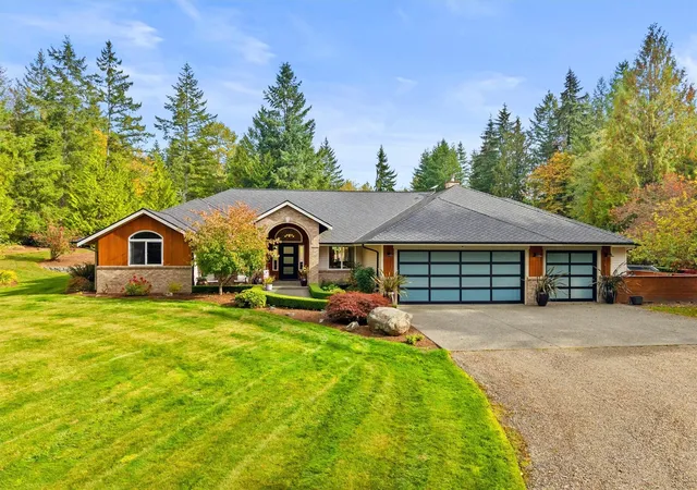 Single family home for sale at 1417 177th Avenue NE, Snohomish, WA 98290 | MLS# NWM2595259