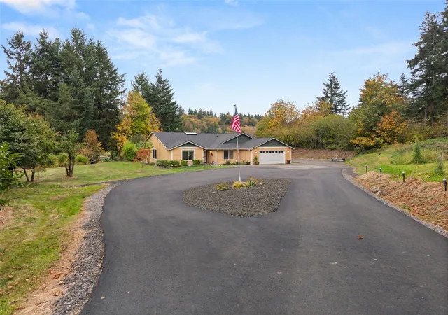 Photo 2 of Single family home for sale at 10648 Stedman Rd SE, Olympia, WA 98513 | MLS# NWM2595269 | Listing updated on 2026-10-21