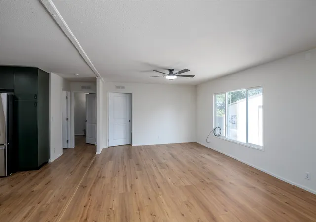 Photo 3 of Manufactured home for sale at 21609 145th Street E, Bonney Lake, WA 98391 | MLS# NWM2595280 | Listing updated on 2026-10-18