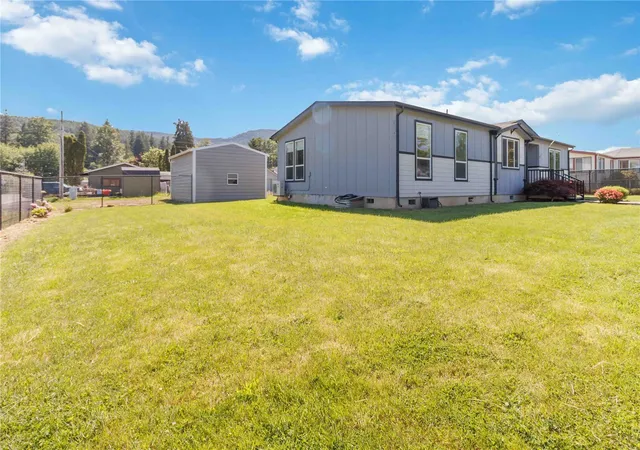 Photo 2 of Manufactured home for sale at 414 Jackson, Ryderwood, WA 98581 | MLS# NWM2595283 | Listing updated on 2026-10-19