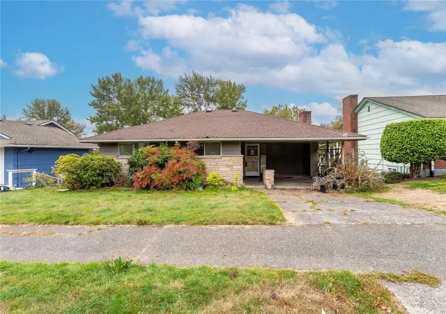 Single family home for sale at 4021 46th Avenue S, Seattle, WA 98118 | MLS# NWM2595285