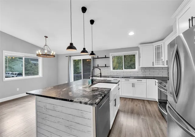 Photo 3 of Single family home for sale at 8618 74th Drive NE, Marysville, WA 98270 | MLS# NWM2595300 | Listing updated on 2026-10-16