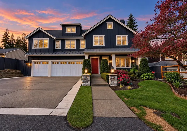 Photo 1 of Single family home for sale at 2121 109th Avenue Se, Bellevue, WA 98004 | MLS# NWM2595318 | Listing updated on 2026-10-28
