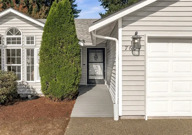 Photo 4 of Single family home for sale at 7604 39th Court SE, Lacey, WA 98503 | MLS# NWM2595319 | Listing updated on 2026-10-23