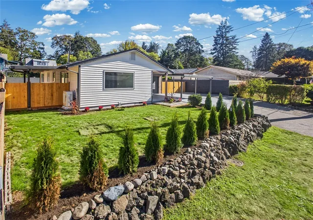 Photo 2 of Single family home for sale at 8407 Woodbourne Dr SW, Lakewood, WA 98499 | MLS# NWM2595333 | Listing updated on 2026-10-17