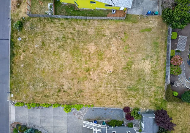 Photo 4 of Land for sale at 4602 Queen Ann Way, Anacortes, WA 98221 | MLS# NWM2595334 | Listing updated on 2026-10-16