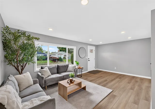 Photo 3 of Single family home for sale at 1009 S 34th Street, Tacoma, WA 98418 | MLS# NWM2595337 | Listing updated on 2026-10-18