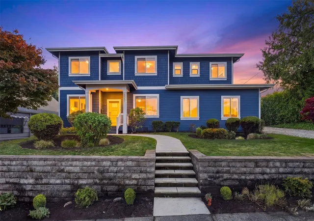 Photo 2 of Sale Pending at 5057 Sw Stevens St, Seattle, WA 98116 | MLS# NWM2595350 | Listing updated on 2026-10-18