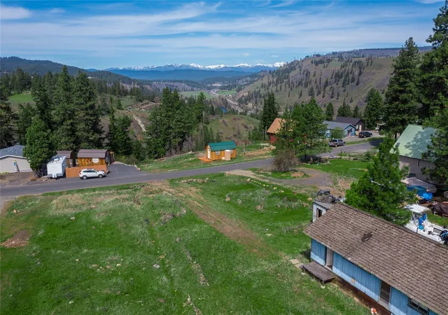 Photo 2 of Single family home for sale at 490 Morrison Cyn Ln, Cle Elum, WA 98922 | MLS# NWM2595370 | Listing updated on 2026-10-21