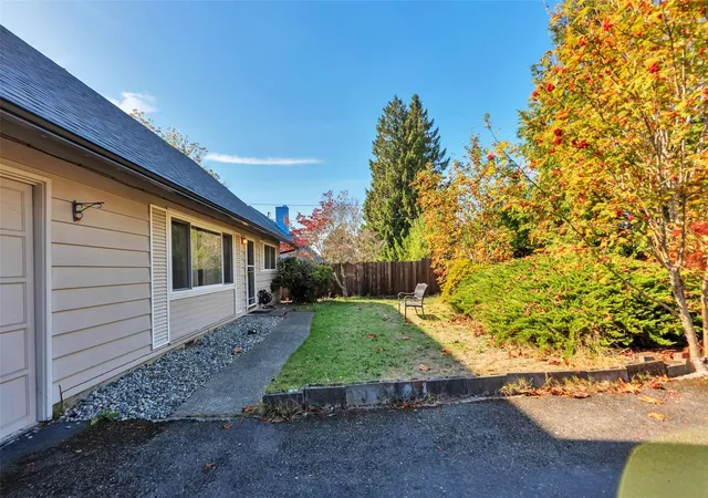Photo 2 of Single family home for sale at 175 South 3723, Sea Tac, WA 98188 | MLS# NWM2595389 | Listing updated on 2026-10-20