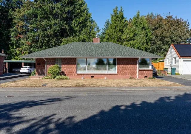 Photo 1 of Single family home for sale at 3017 Lynn St, Bellingham, WA 98225 | MLS# NWM2595416 | Listing updated on 2026-10-22